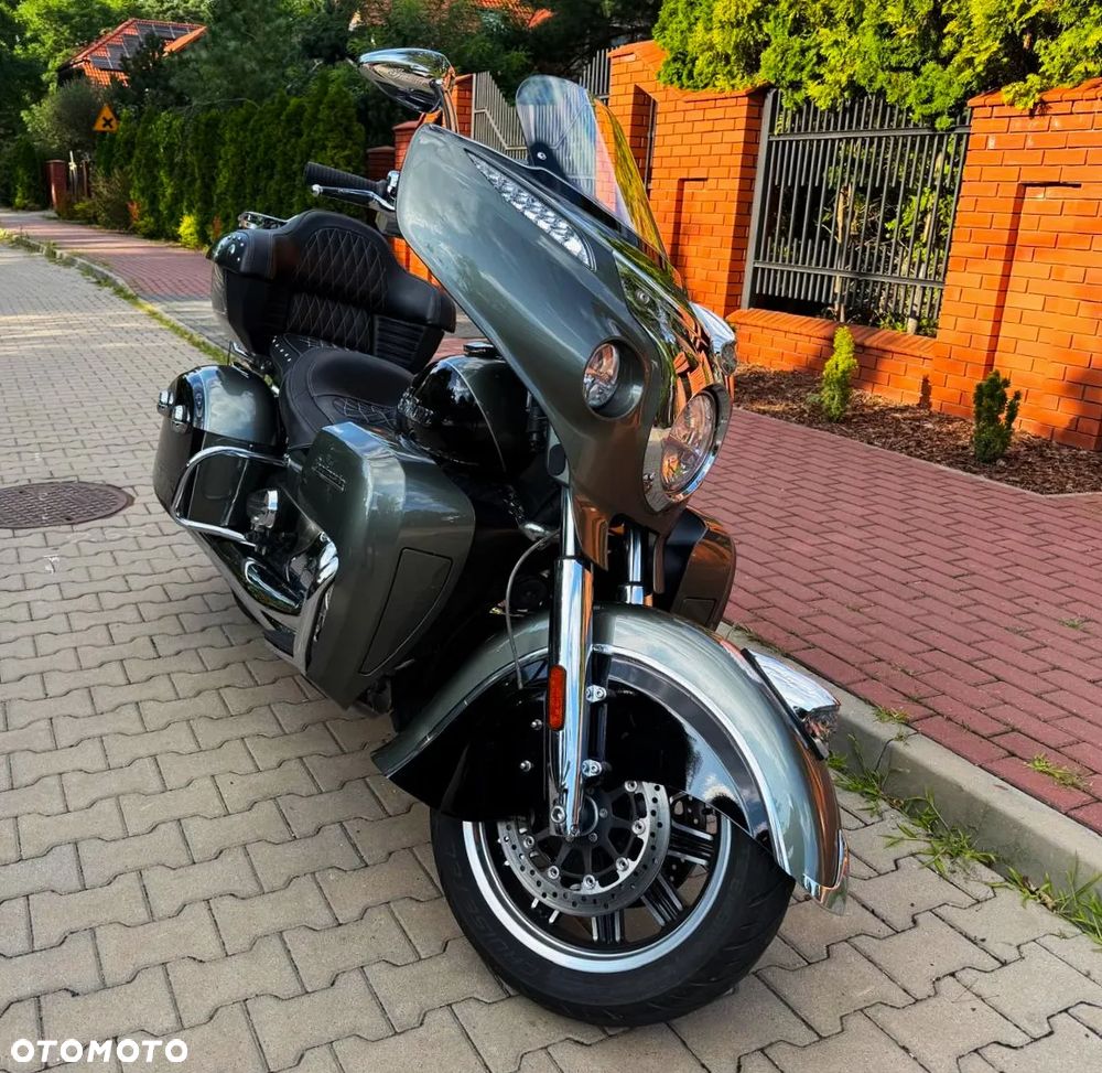 Indian Roadmaster - 20