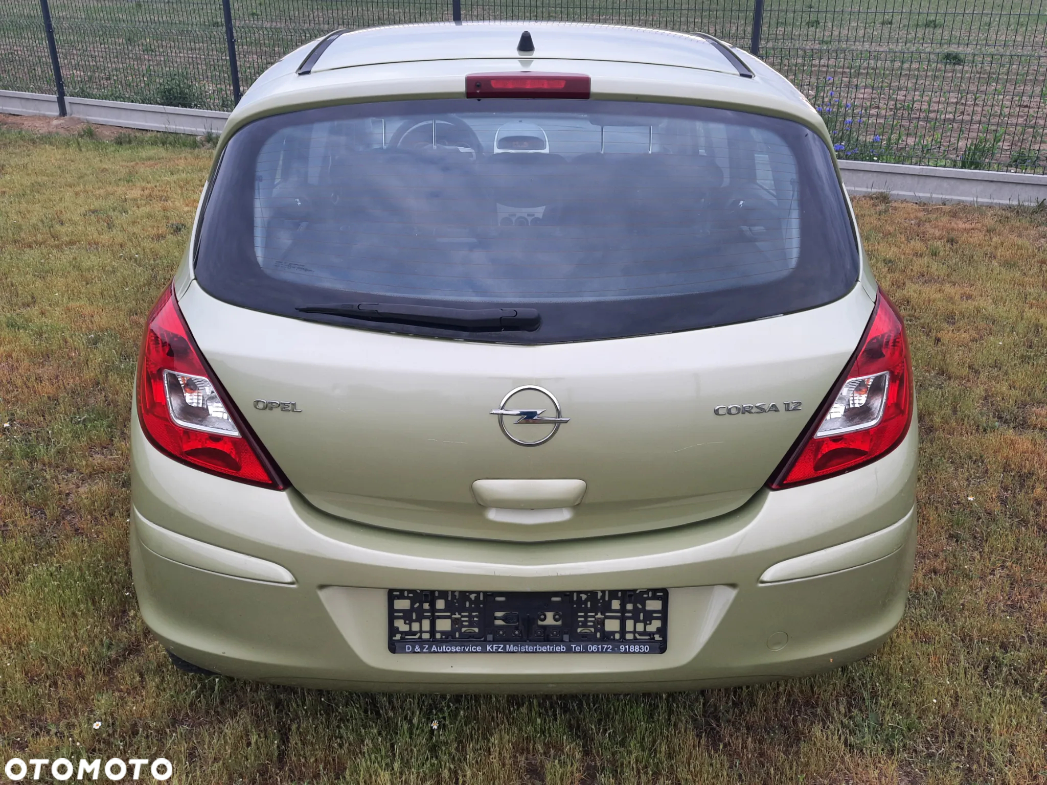 Opel Corsa 1.2 16V Edition - 26