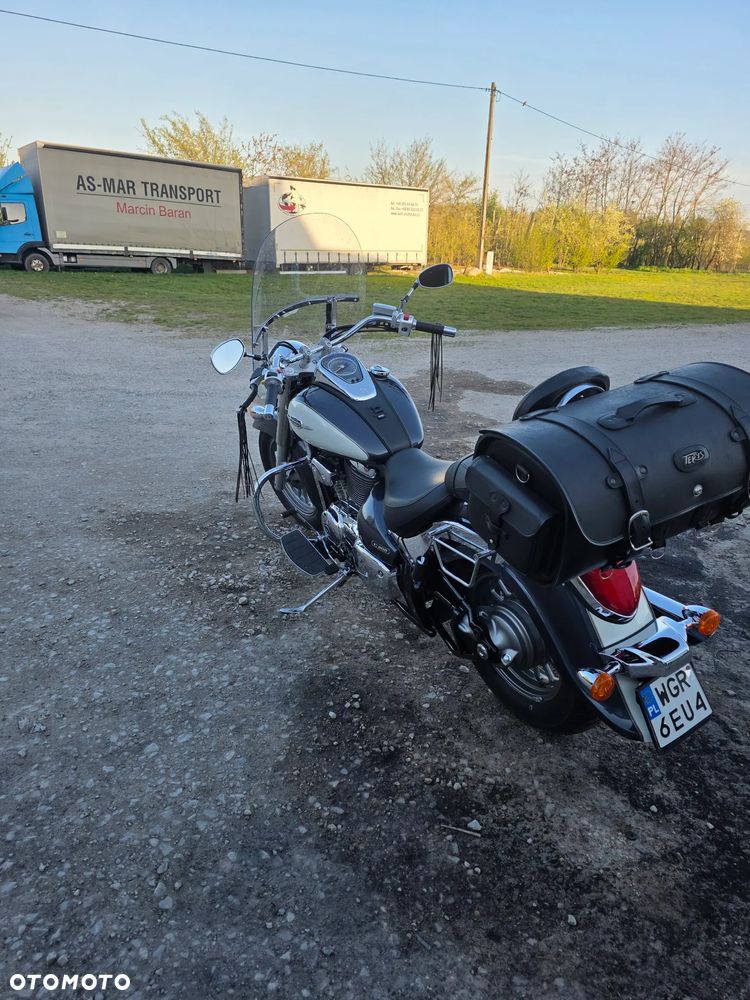 Suzuki Intruder - 8