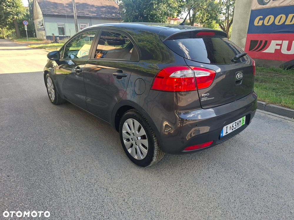 Kia Rio 1.2 M - 2