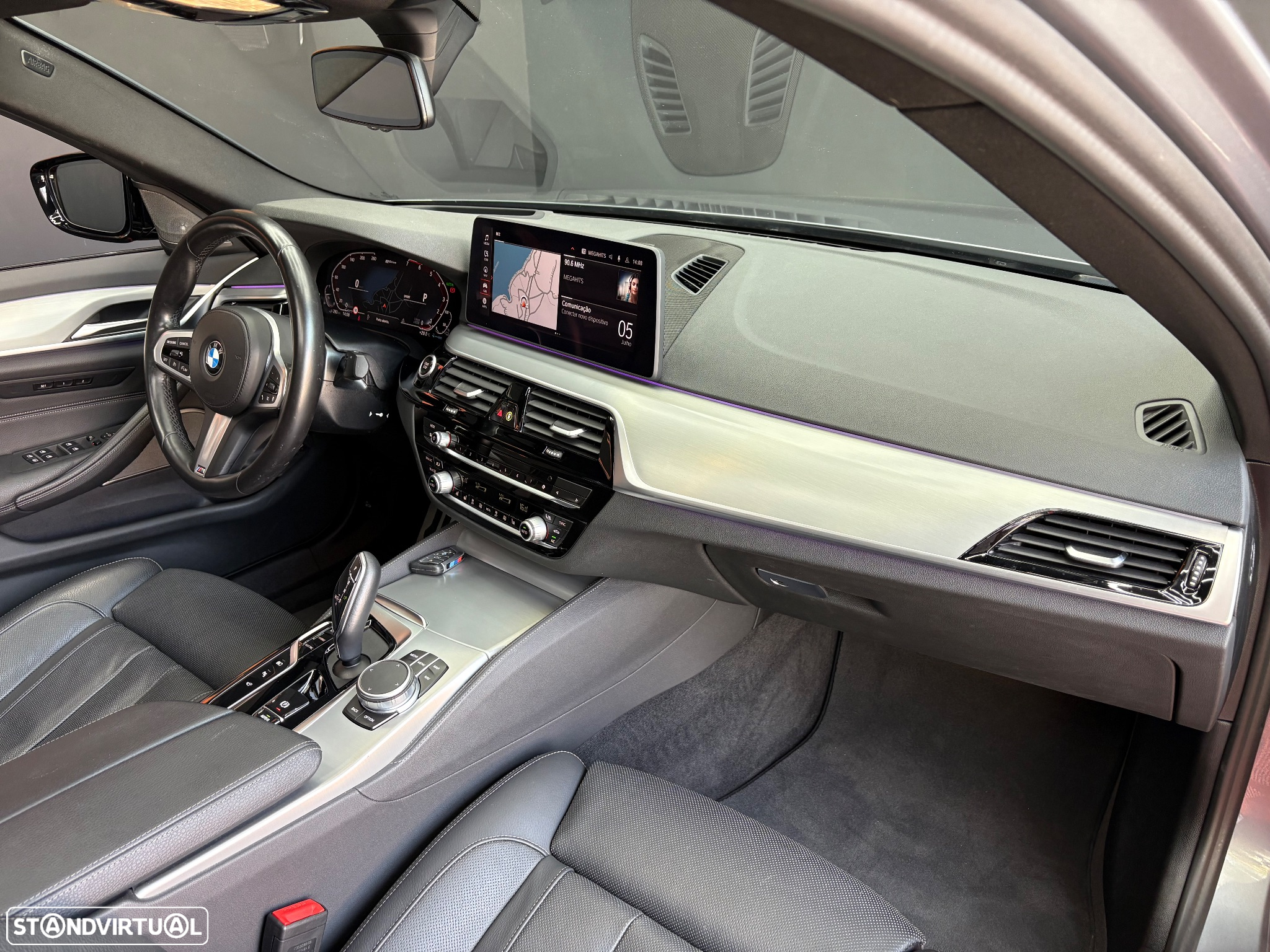 BMW 530 e Pack Desportivo M - 42