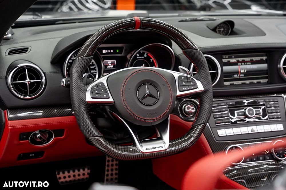 Mercedes-Benz SL ver-63-amg-amg-speedshift-mct-7--gang-sportgetriebe-amg-performance-package - 30