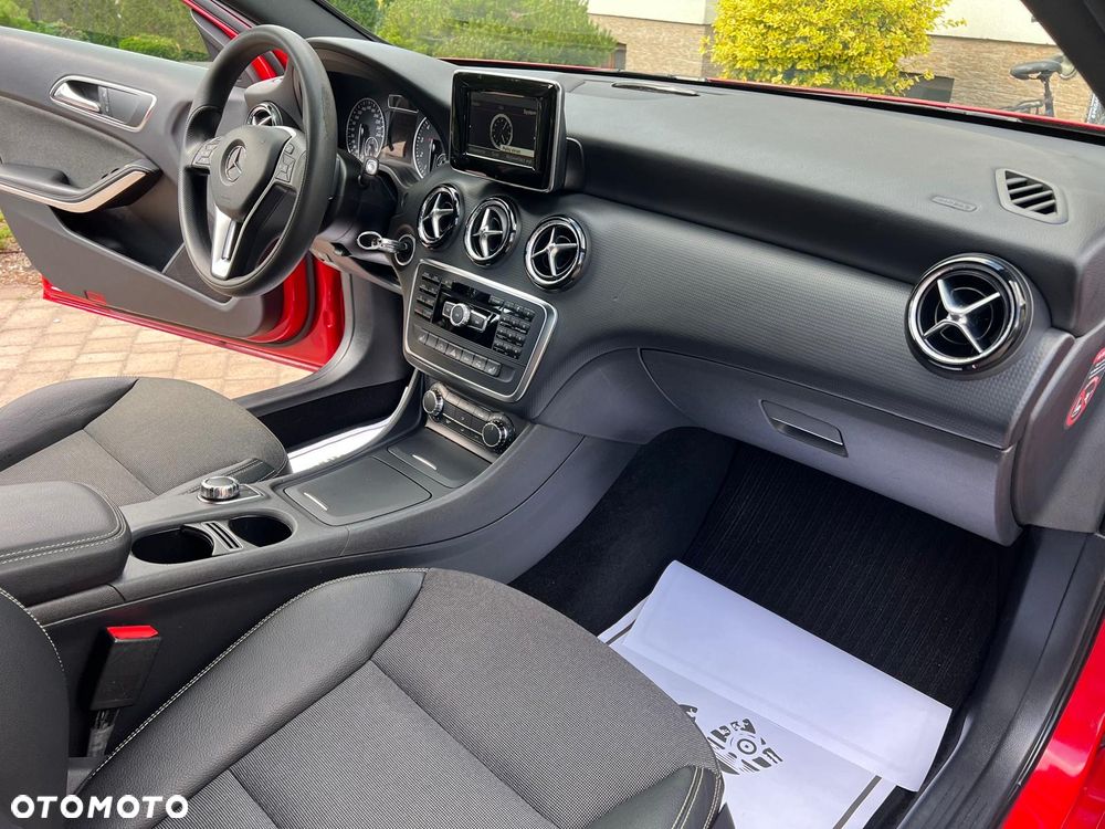 Mercedes-Benz Klasa A 200 7G-DCT Style - 14