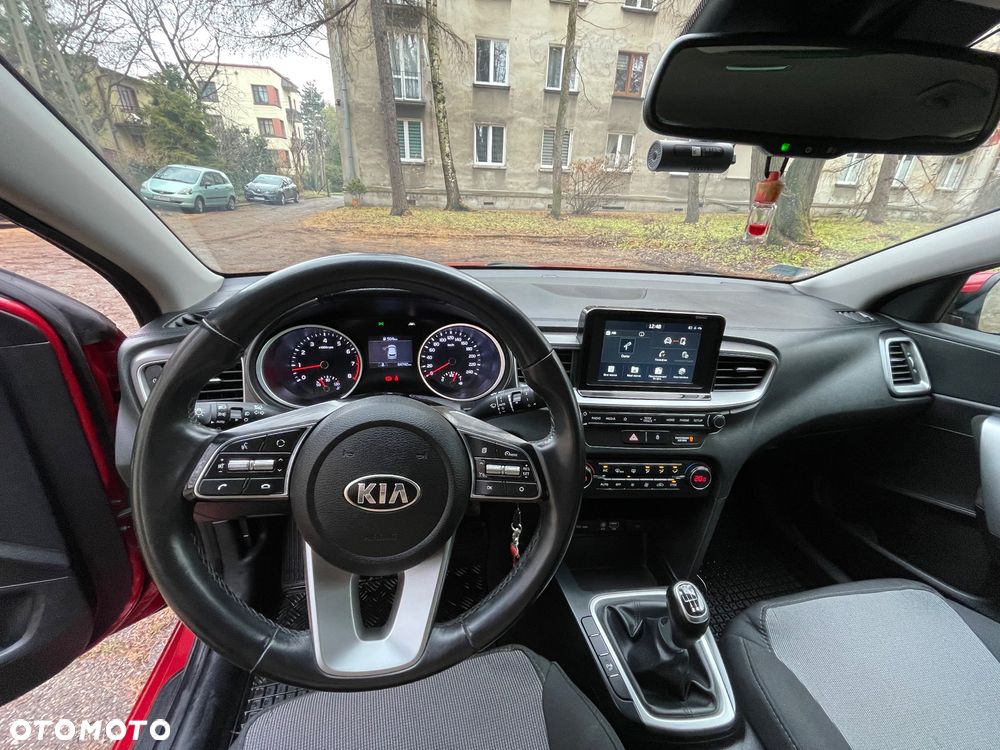 Kia Ceed 1.4 M - 23