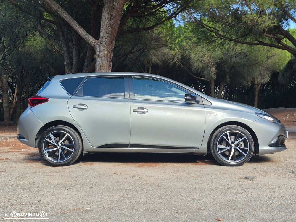 Toyota Auris 1.8 HSD Square Collection - 4