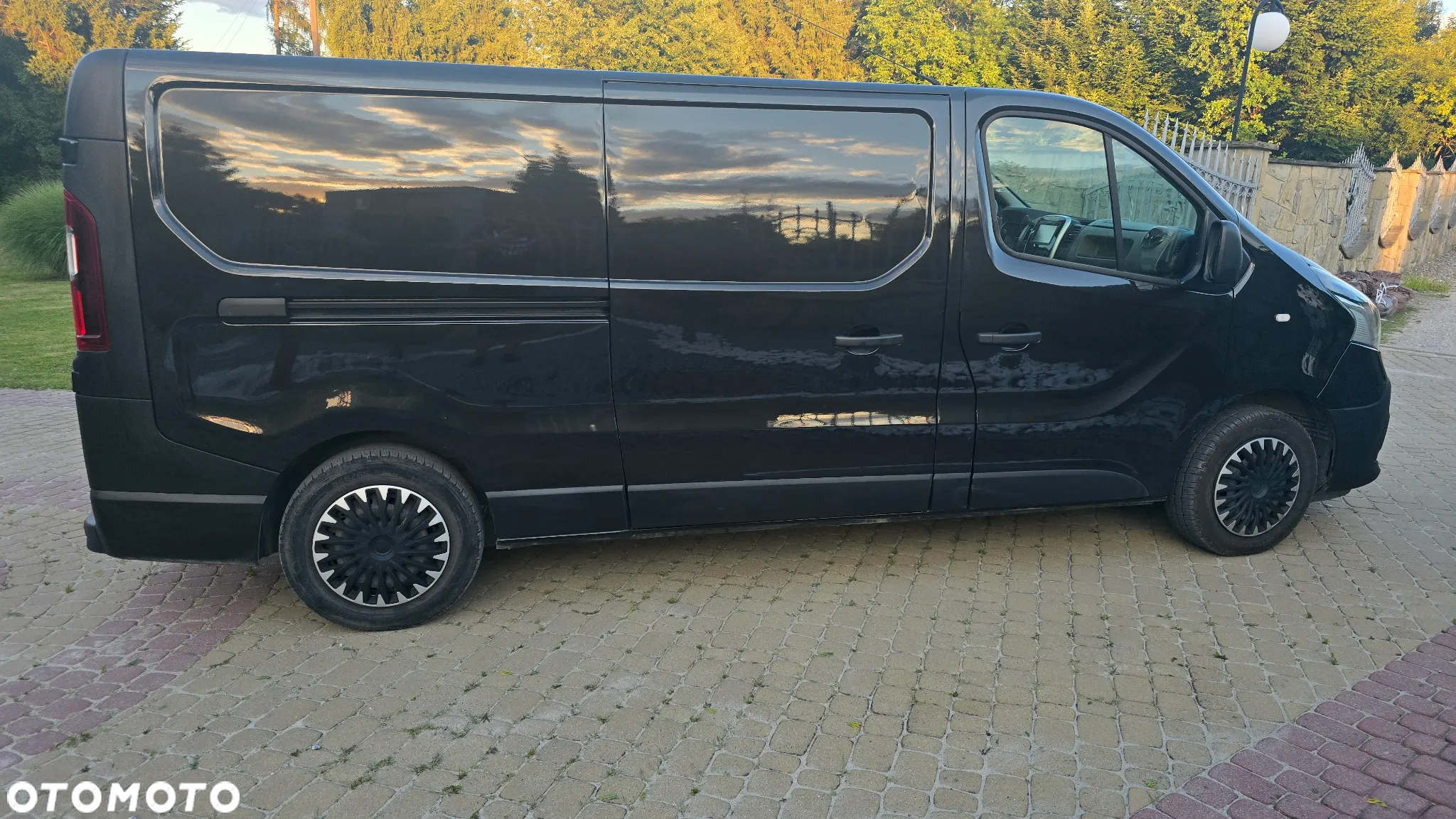 Renault Trafic - 17