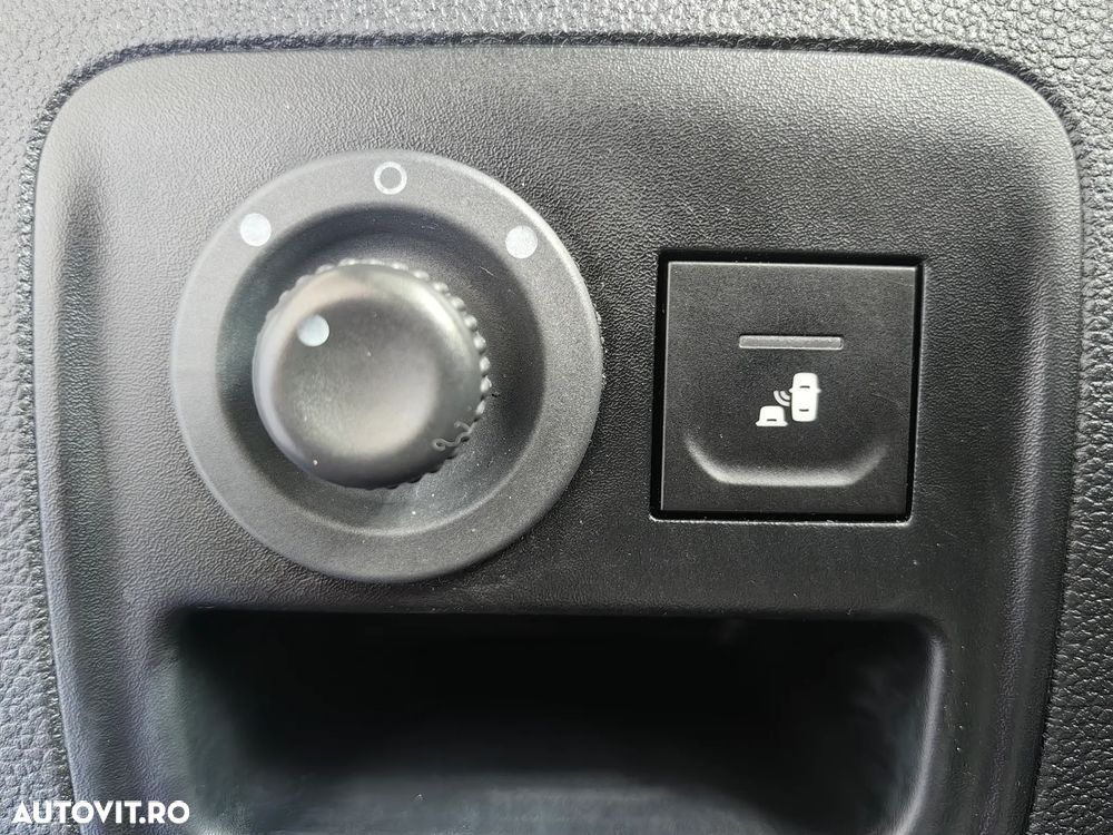 Dacia Duster 1.6 SCe 4WD Prestige jante 17" - 14