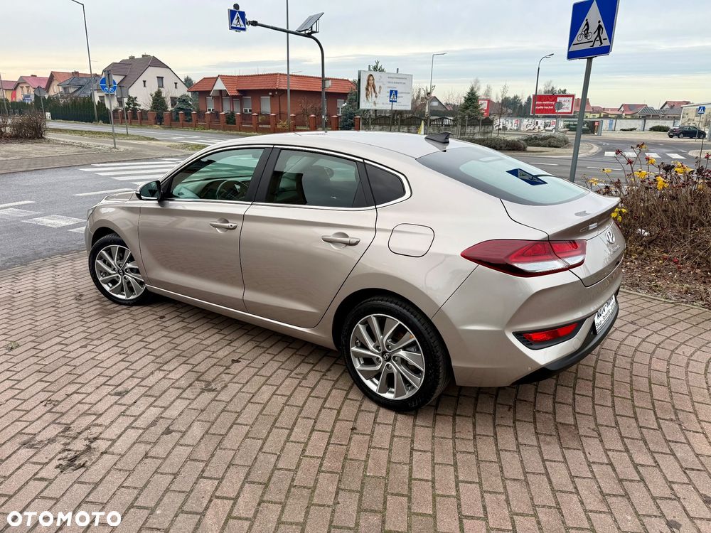 Hyundai i30 1.4 T-GDI Premiere Style - 5