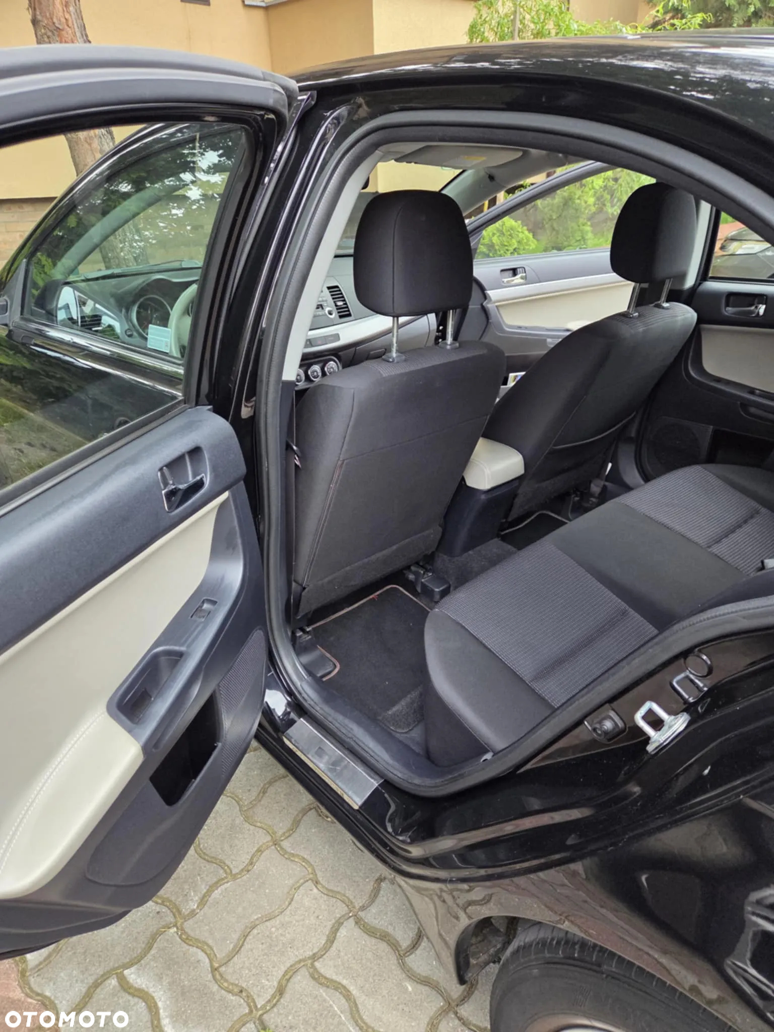 Mitsubishi Lancer 1.8 Inform - 3
