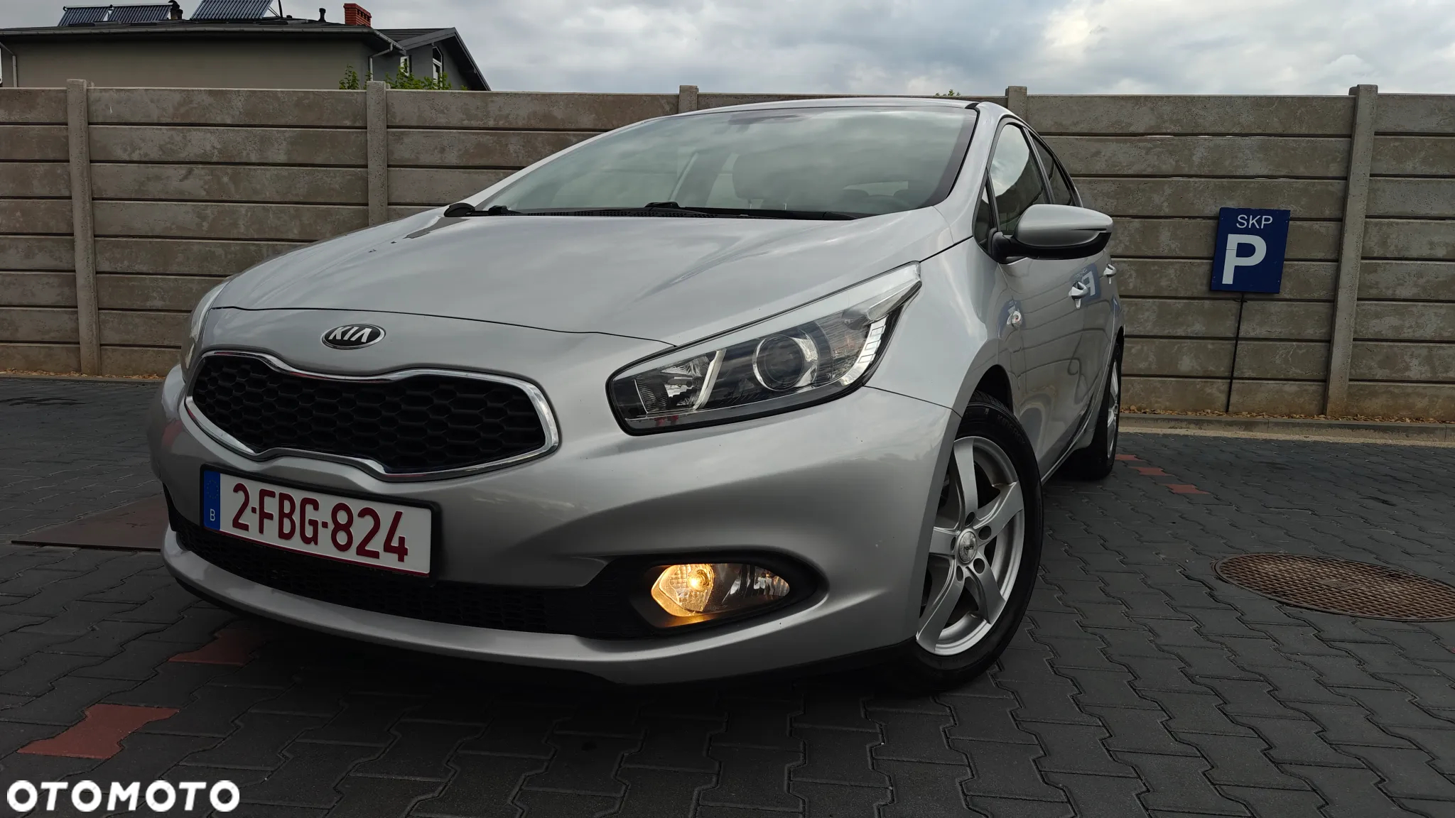 Kia Ceed Cee'd 1.4 CRDi M - 9