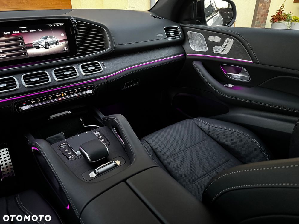 Mercedes-Benz GLE - 21