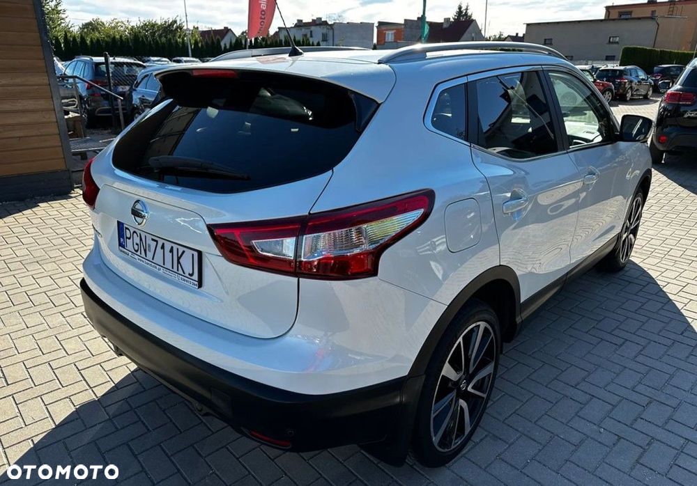 Nissan Qashqai - 4