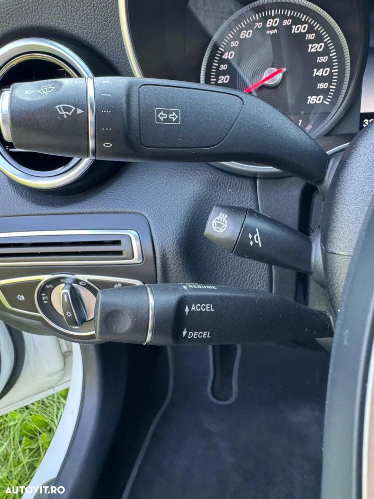 Mercedes-Benz C 300 T 9G-TRONIC - 18