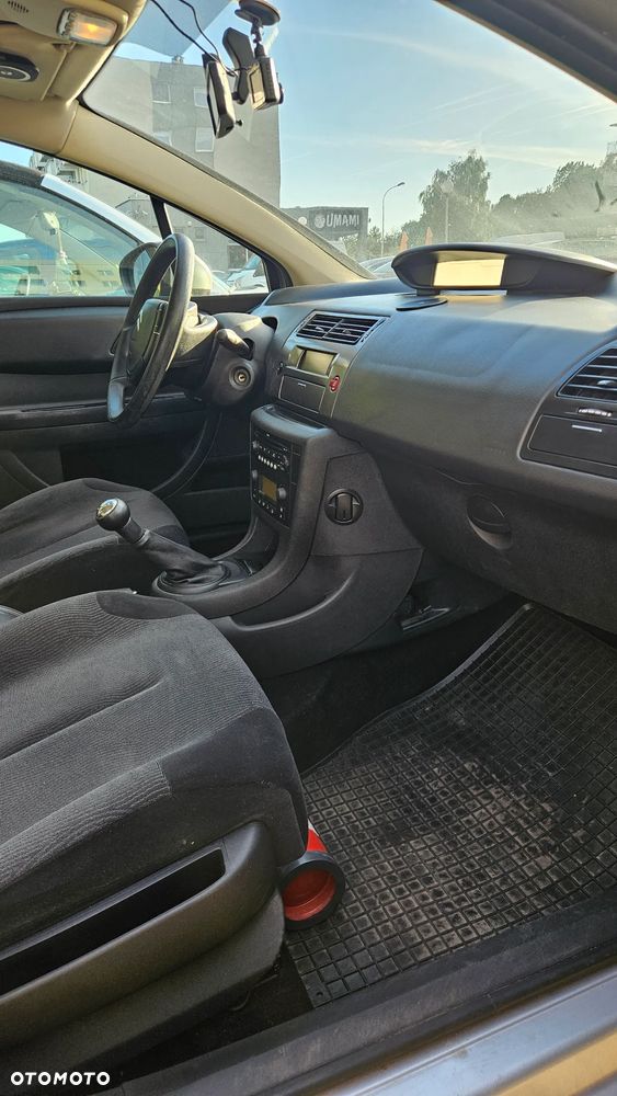 Citroën C4 1.6 VTi SX - 13