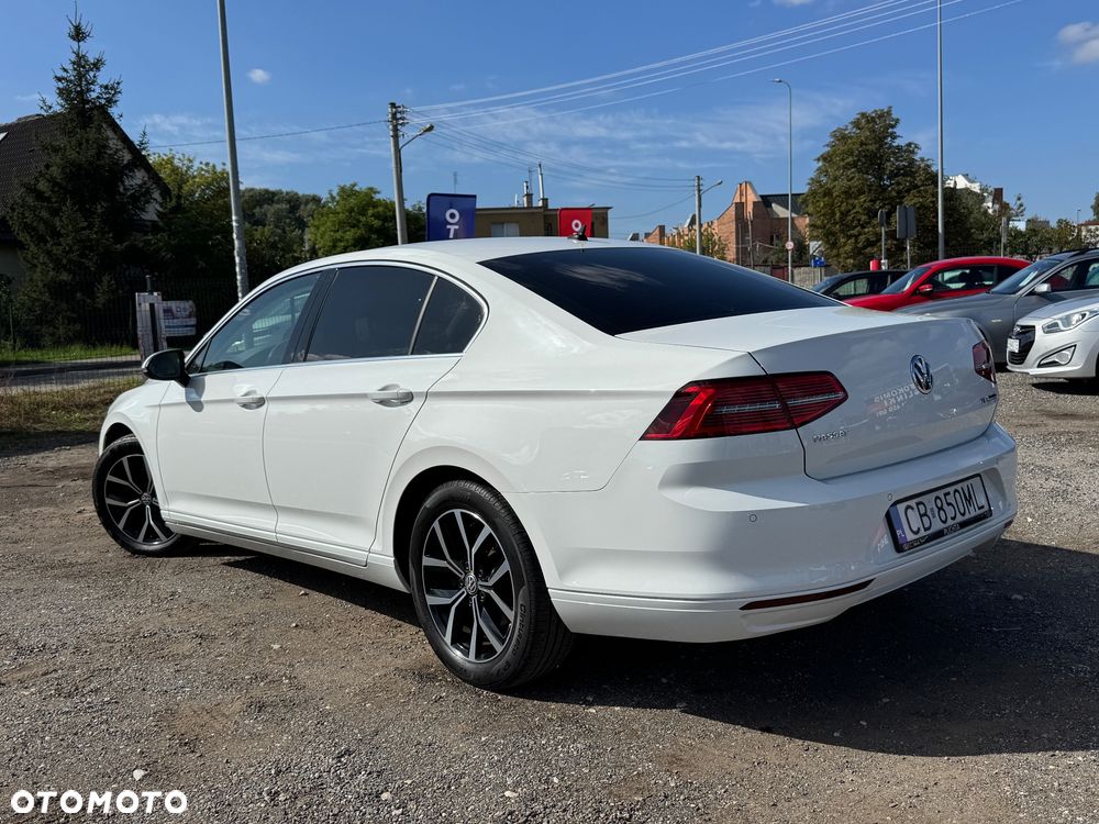 Volkswagen Passat 1.4 TSI BMT ACT Comfortline DSG - 2