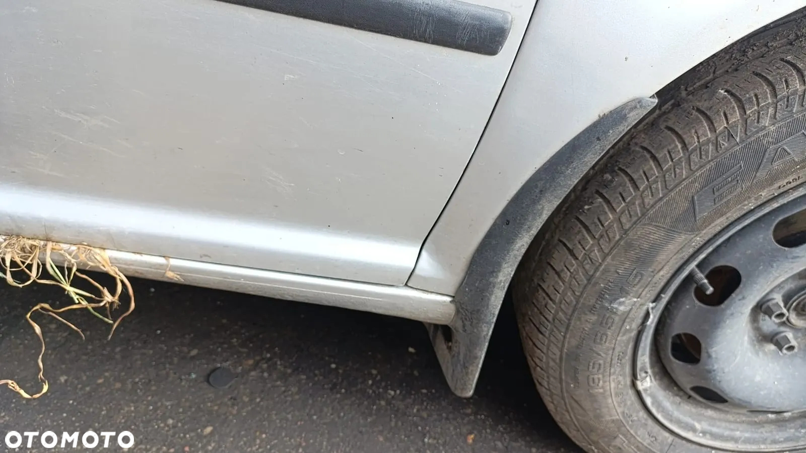 35360 volkswagen bora 1.6 16v na części skrzynia ERT lakier LA7W - 17