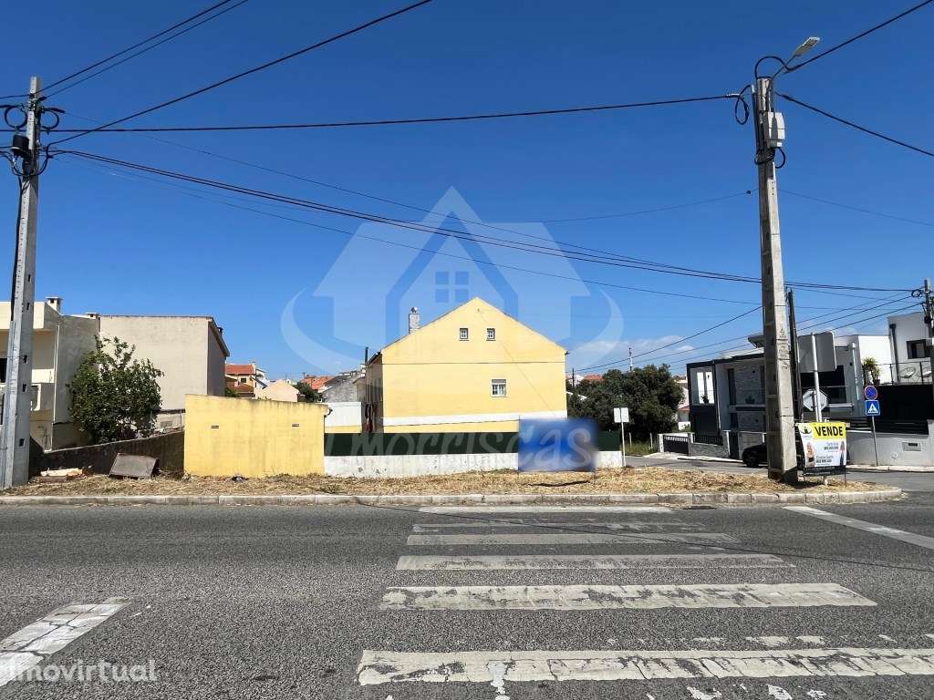 Terreno urbano de gaveto com 263 m² no Bairro das Maroitas, São Joã... - Grande imagem: 4/13