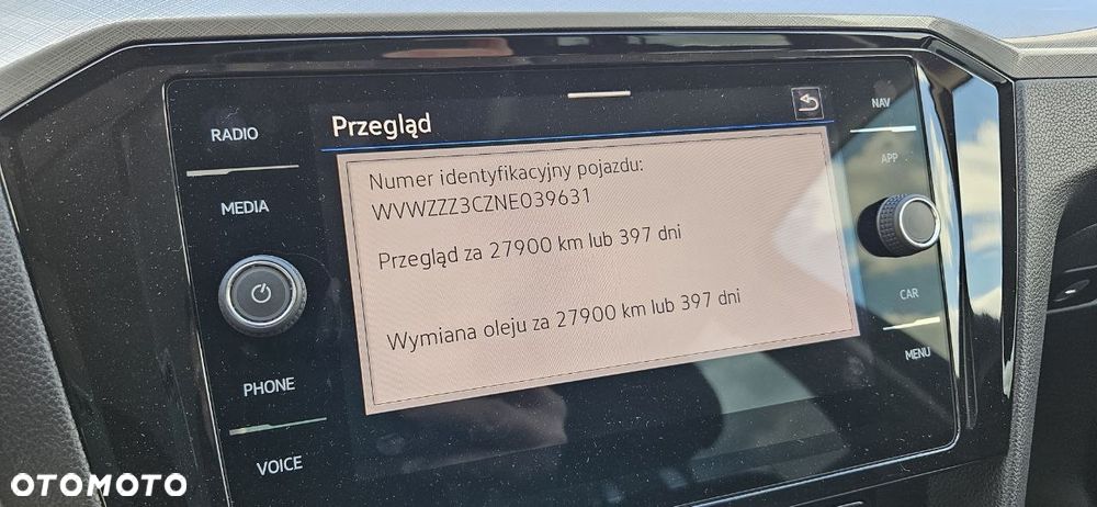 Volkswagen Passat Variant 2.0 TSI Business DSG - 25