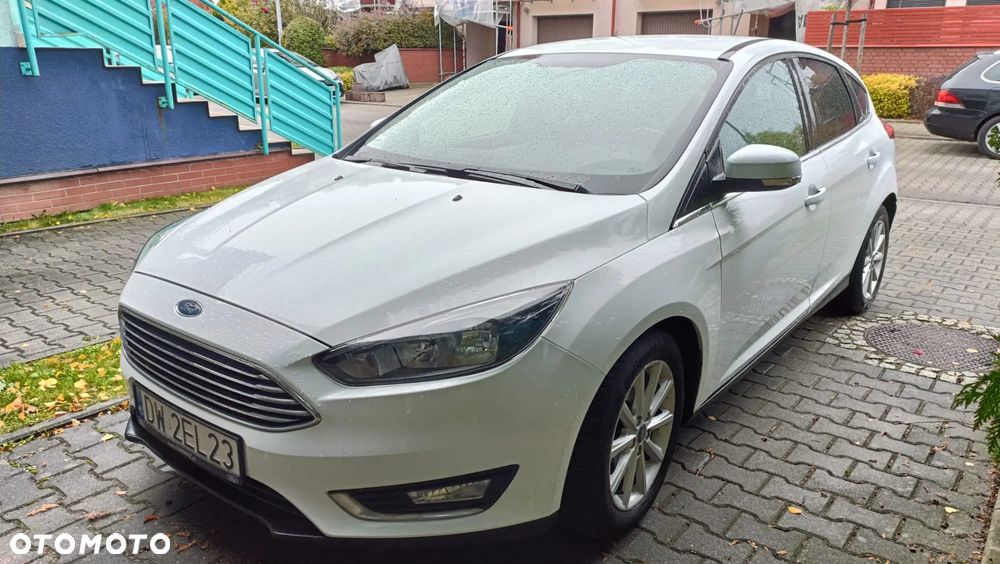 Ford Focus 1.0 EcoBoost Titanium ASS - 3