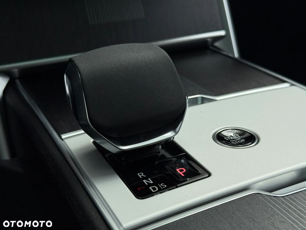 Land Rover Range Rover 3.0 P550e PHEV Autobiography - 7