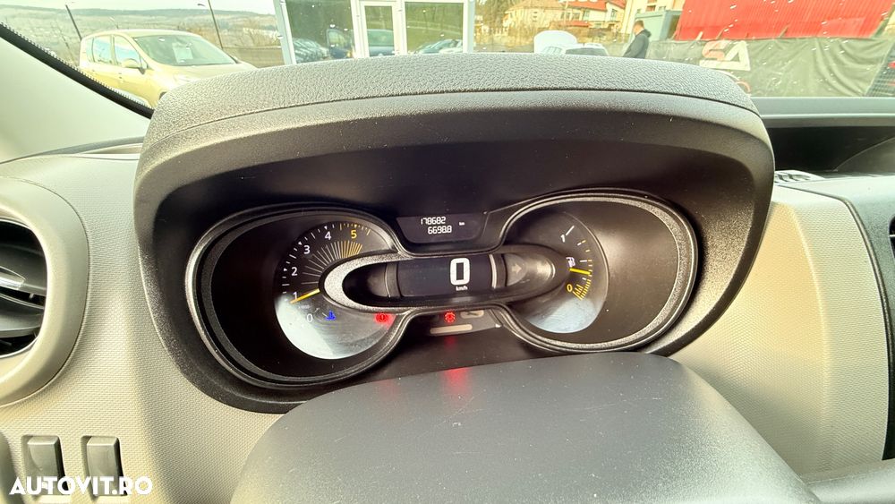 Renault Trafic L2H1 Komfort - 21