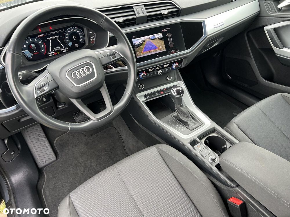 Audi Q3 Sportback - 27