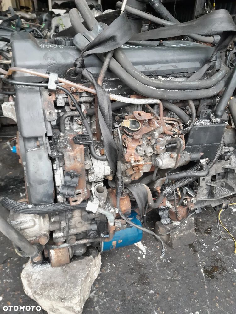 Silnik kompletny Renault Master II 2.5 D 02r - 2