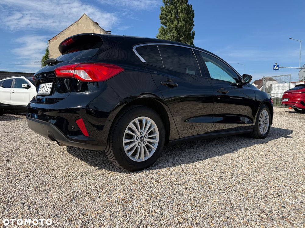 Ford Focus 2.0 EcoBlue Titanium Business - 27