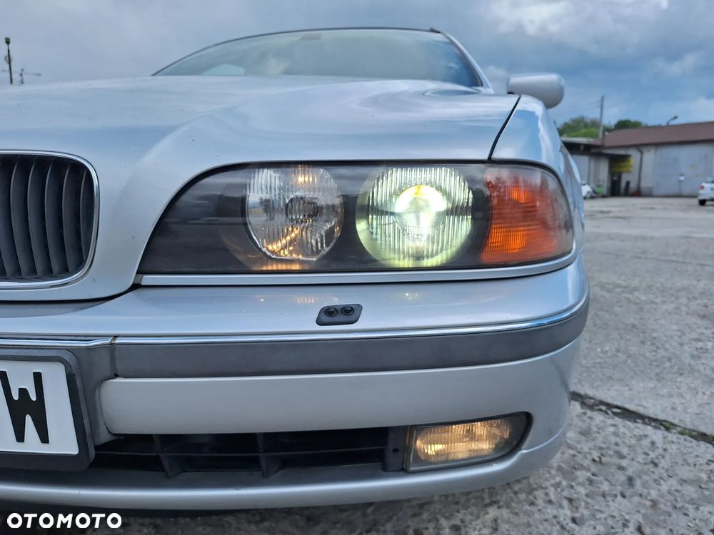 BMW Seria 5 - 19