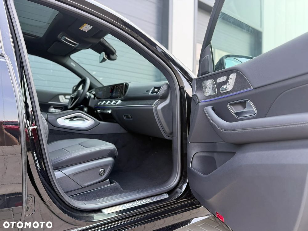 Mercedes-Benz GLE - 23