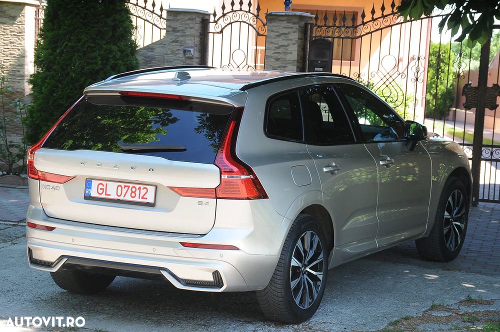 Volvo XC 60 B4 MHEV R-Design - 9