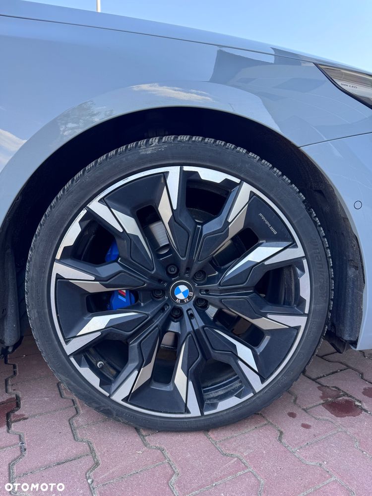 BMW Seria 5 520d xDrive mHEV - 20