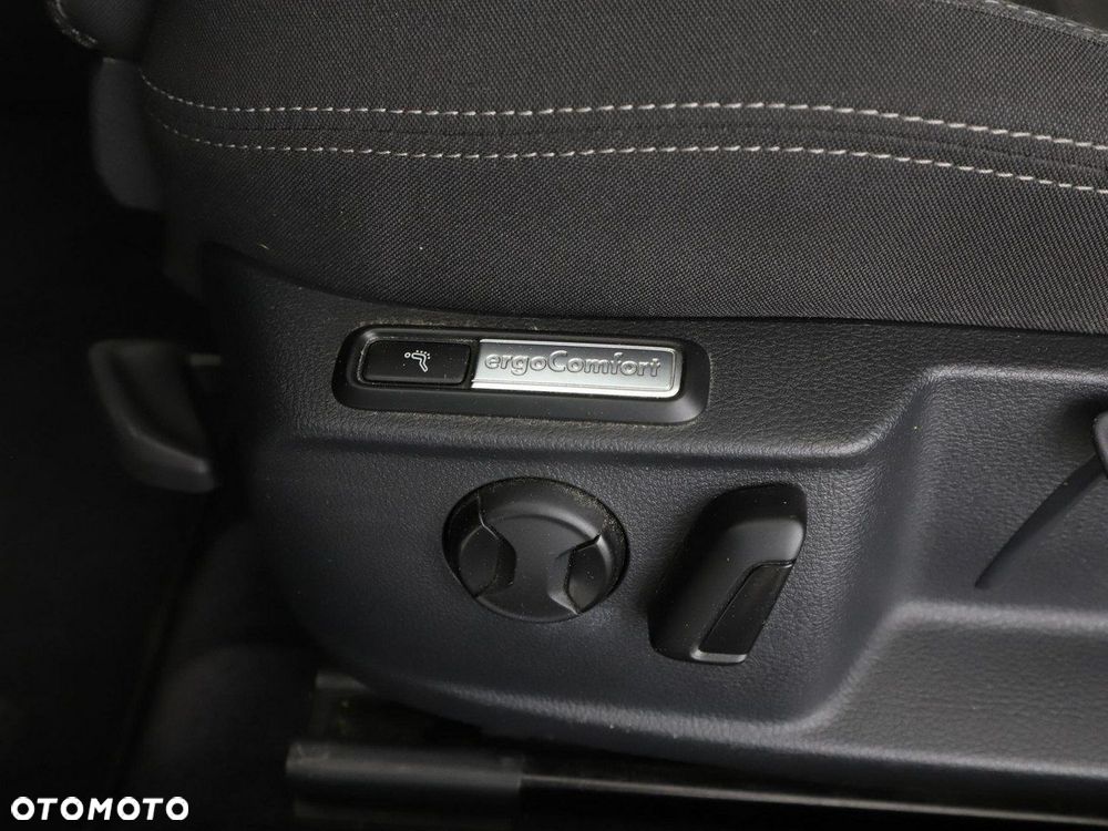 Volkswagen Passat 1.4 TSI (BlueMotion Technology) Comfortline - 33