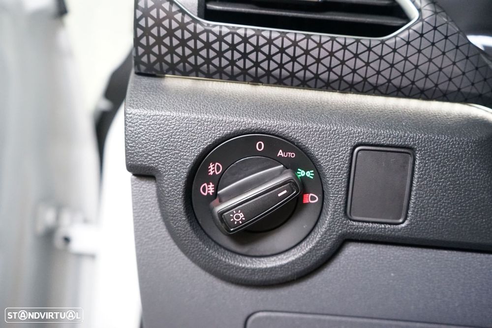 VW T-Cross 1.0 TSI Style - 27