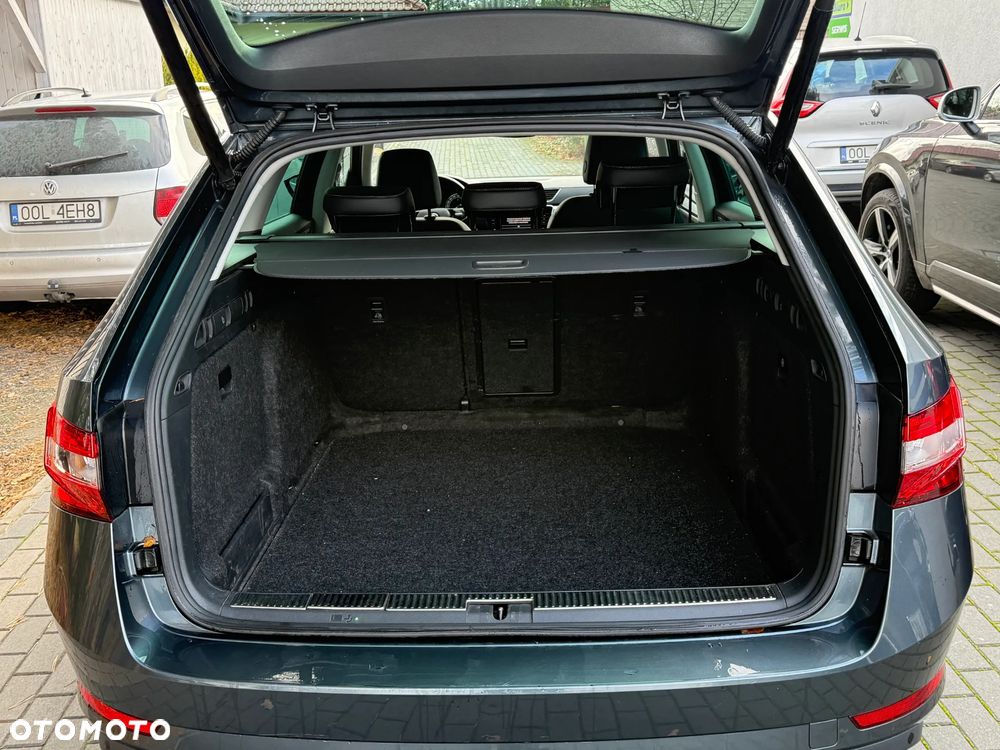 Skoda Superb 2.0 TDI Style DSG7 - 7