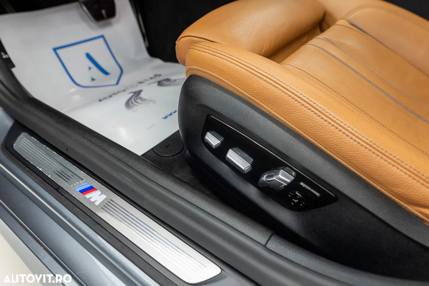BMW Seria 5 530e Aut. M Sport Edition - 31
