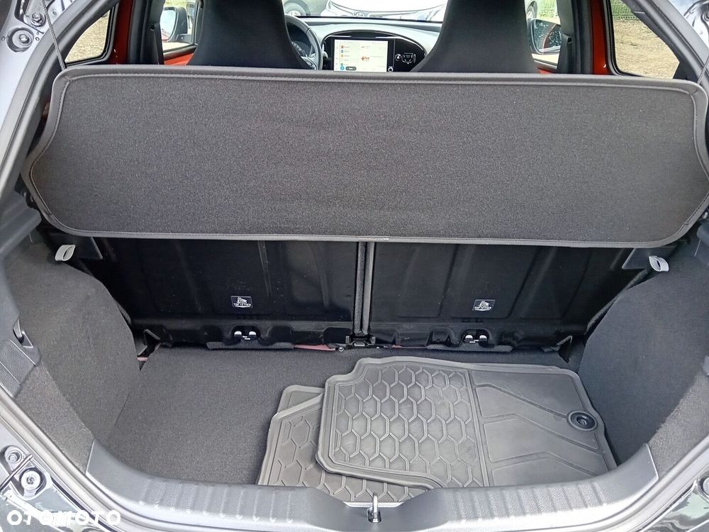 Toyota Aygo X - 8