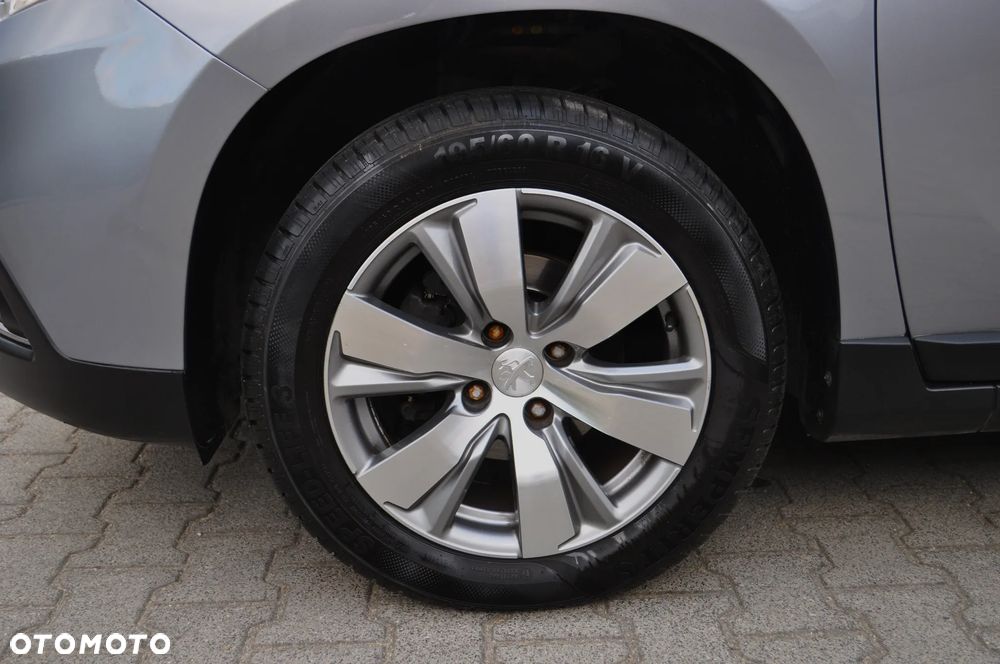 Peugeot 2008 BlueHDi 100 STOP & START Allure - 37