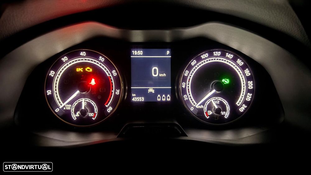 Skoda Kamiq 1.0 TSI Ambition DSG - 8