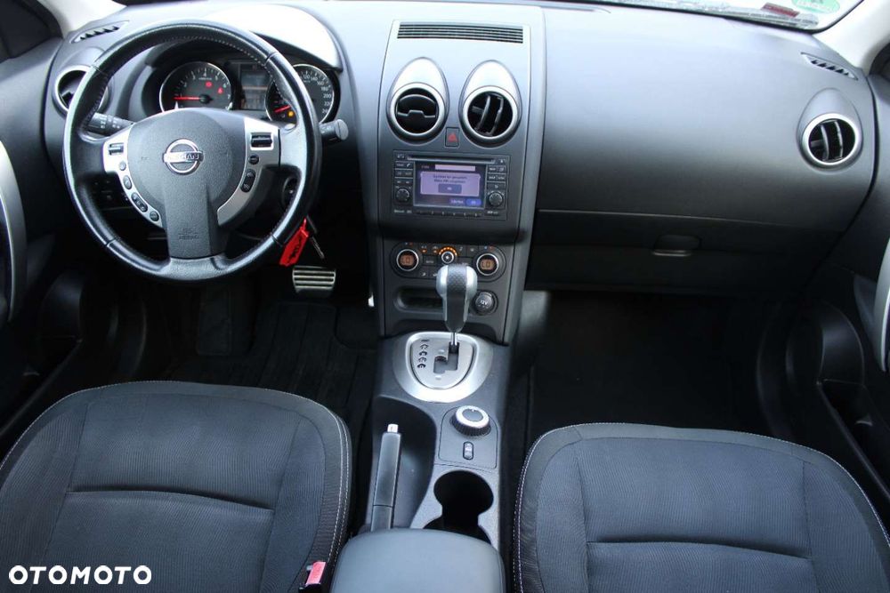 Nissan Qashqai - 24