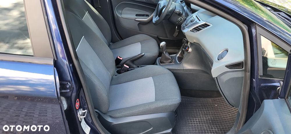 Ford Fiesta 1.25 Ambiente - 15