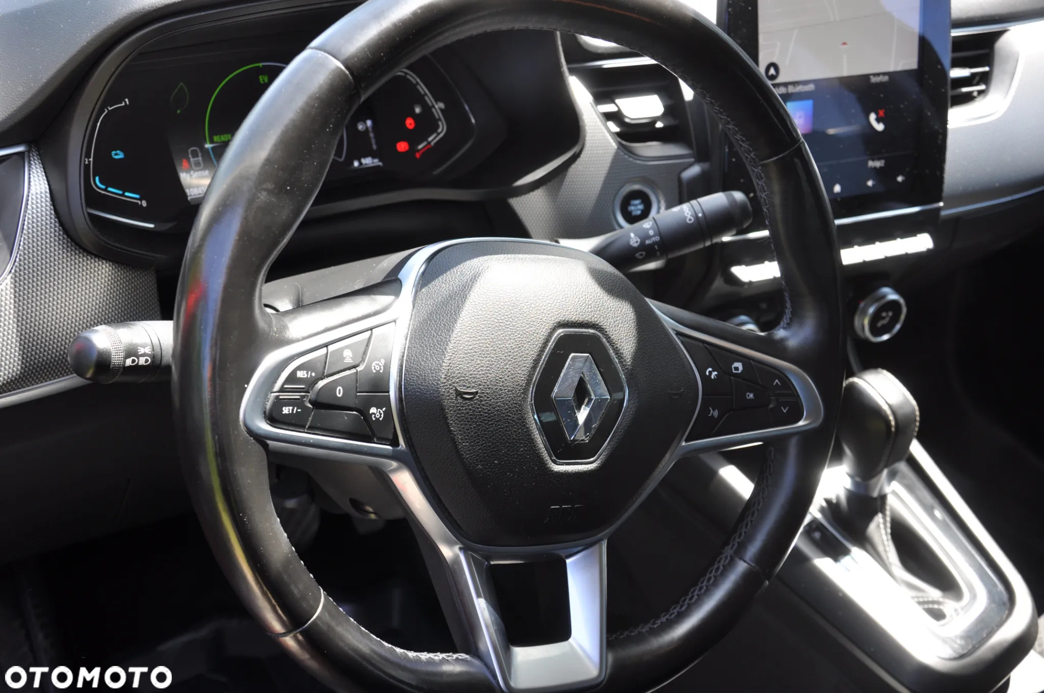 Renault Arkana 1.6 E-TECH Intens MMT - 22