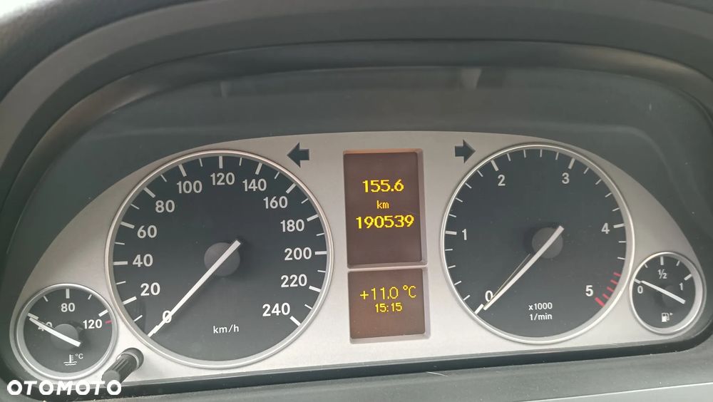 Mercedes-Benz Klasa B 200 CDI Autotronic Grand Edition - 15