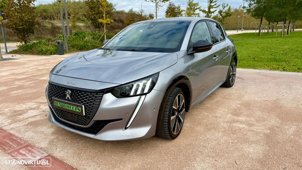 Peugeot e-208 50 kWh GT - 1