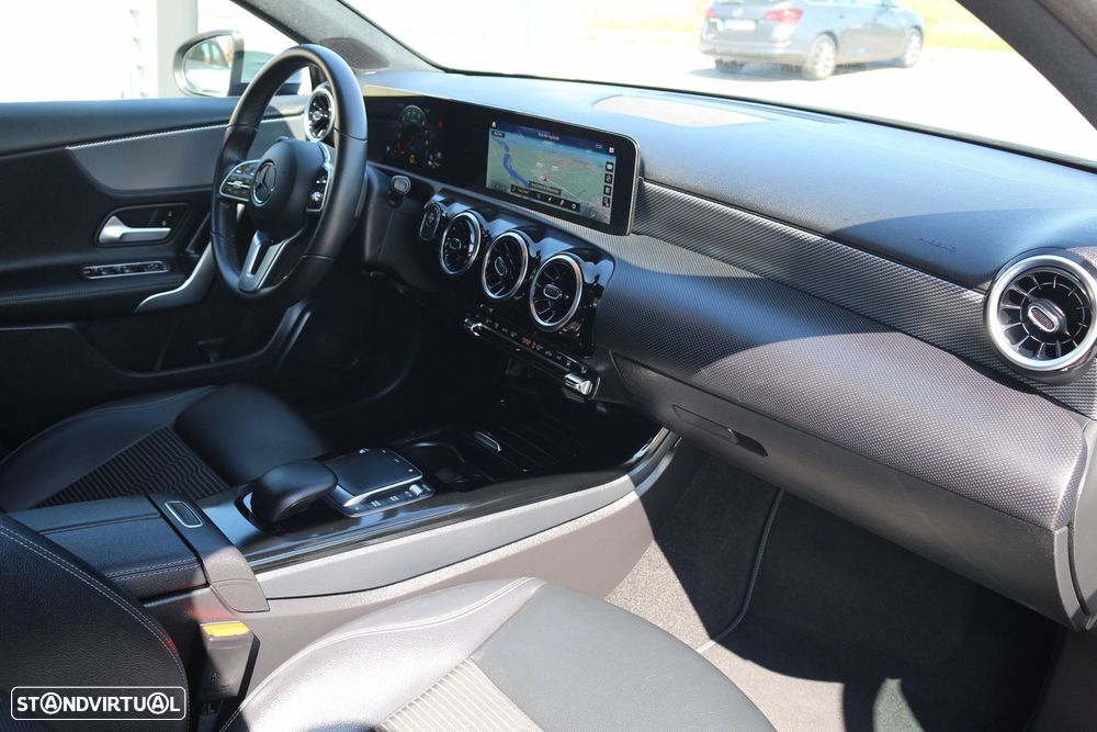 Mercedes-Benz A 250 e Style Plus - 35