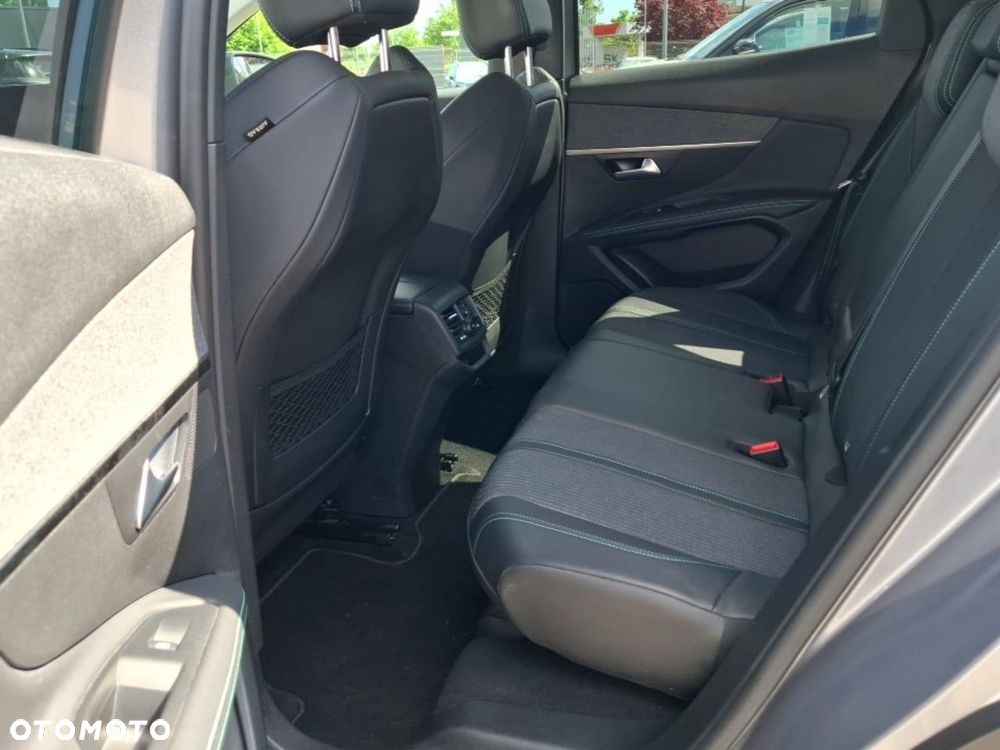 Peugeot 3008 1.2 PureTech Allure Pack S&S - 12