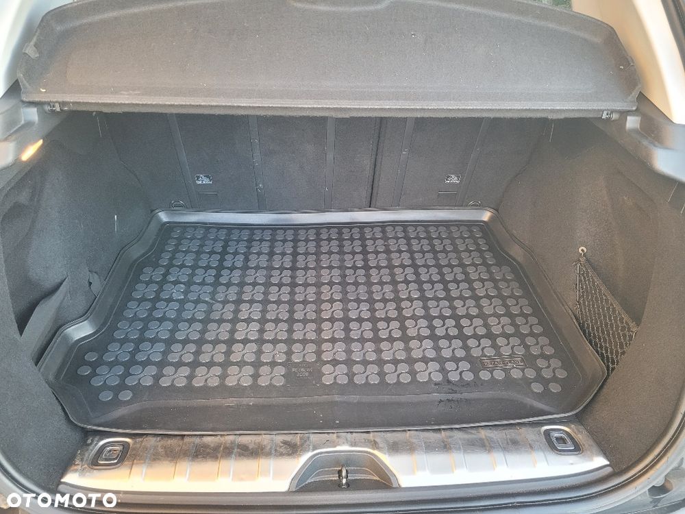 Peugeot 2008 e-HDi FAP 92 EGS6 STOP & START Allure - 19