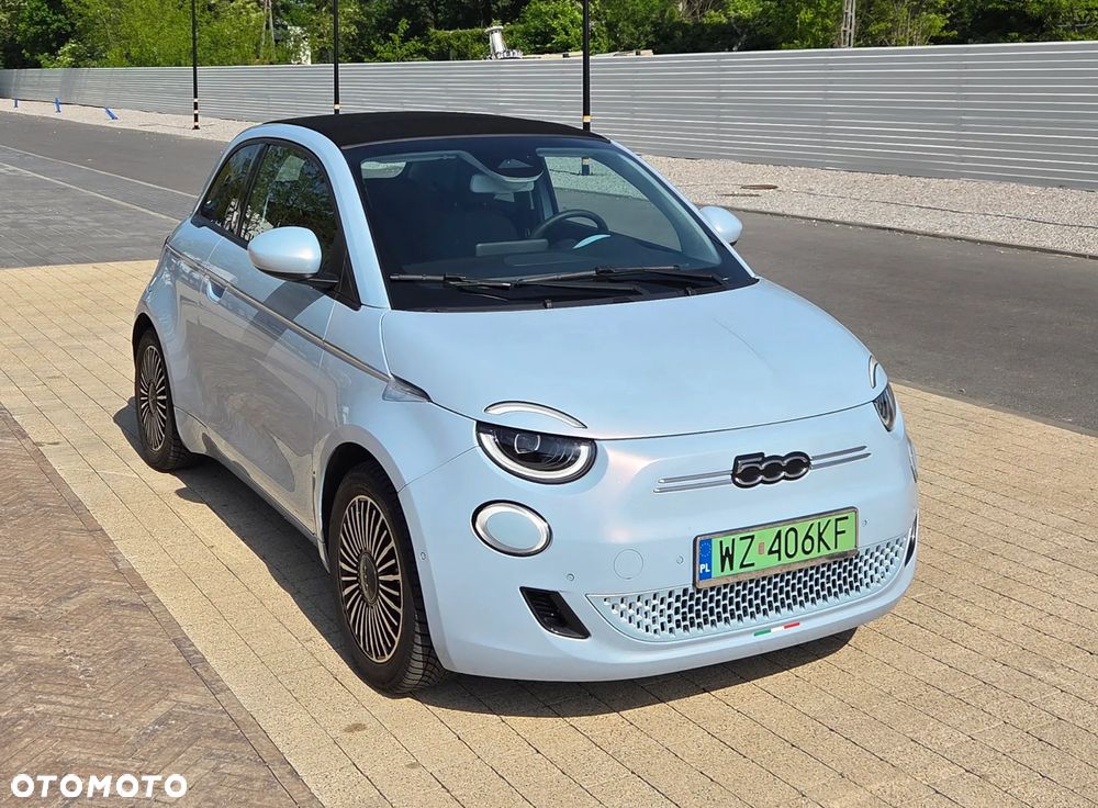 Fiat 500e 42kWh ICON - 2