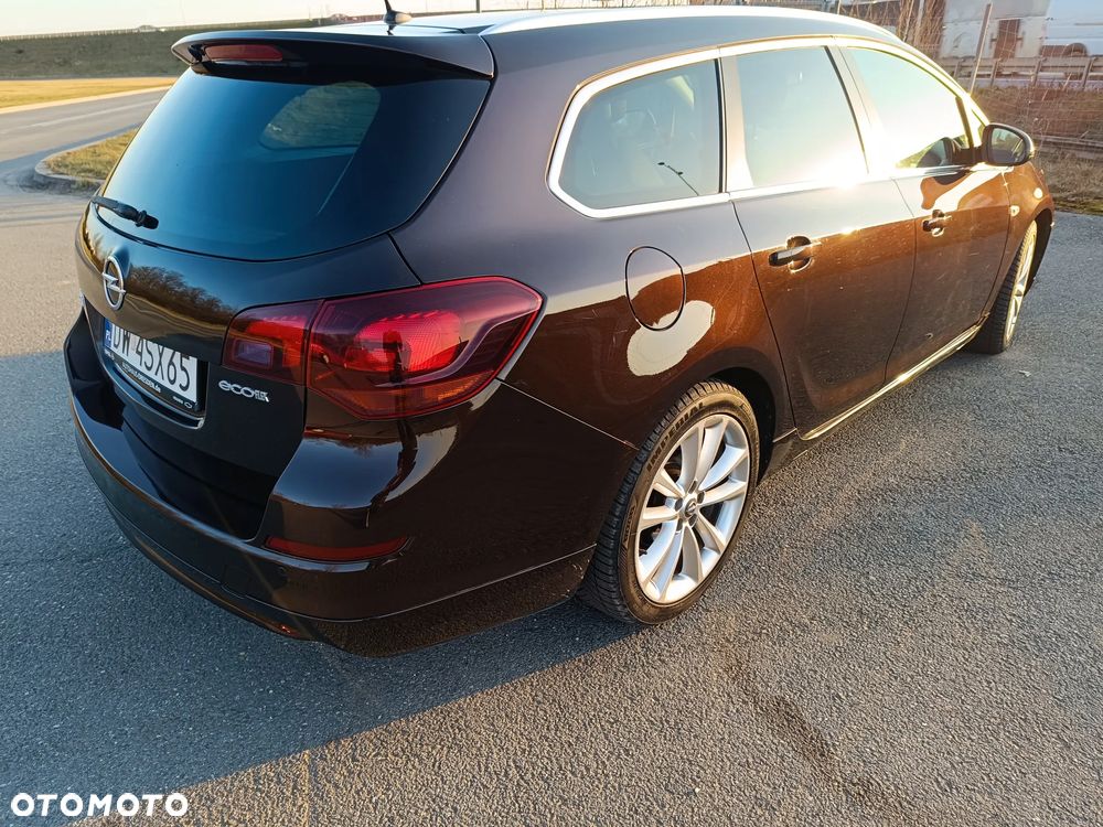 Opel Astra 1.4 T Edition 150 - 8