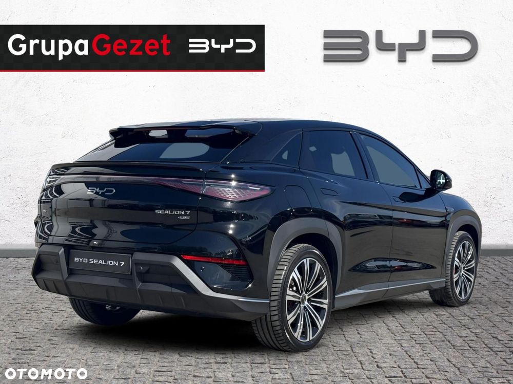BYD Sealion 7 - 5